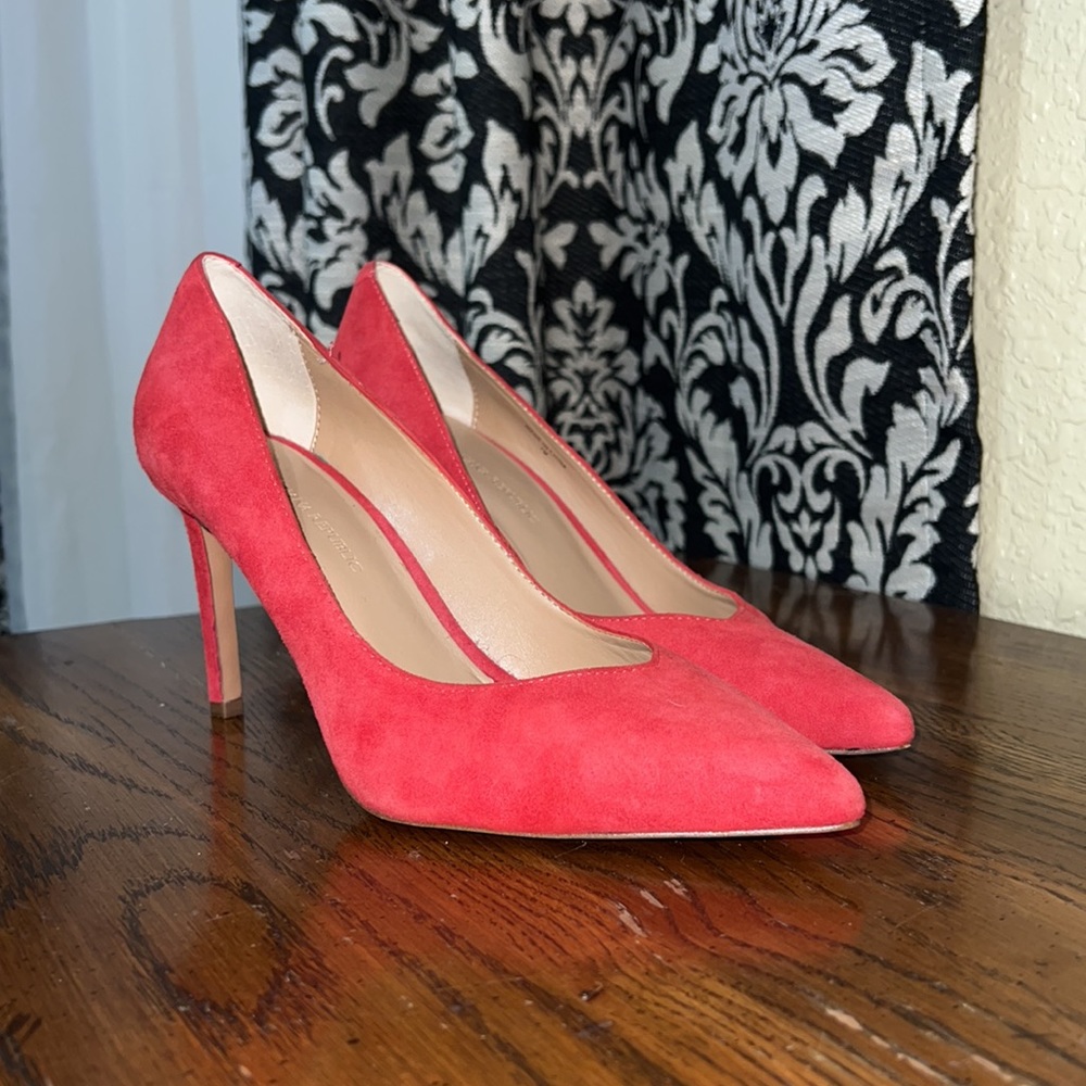 Banana Republic Red Suede Pointed Toe Pumps Size 7